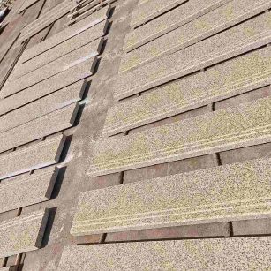 河源 黄金麻花岗岩光面楼梯踏步