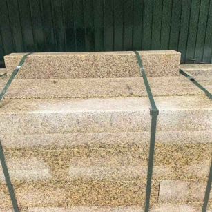 河源 黄金麻花岗岩石材机切面栏杆料半成品