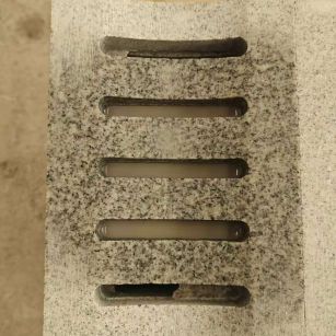 河源 芝麻白拉丝面花岗岩U型开槽排水槽