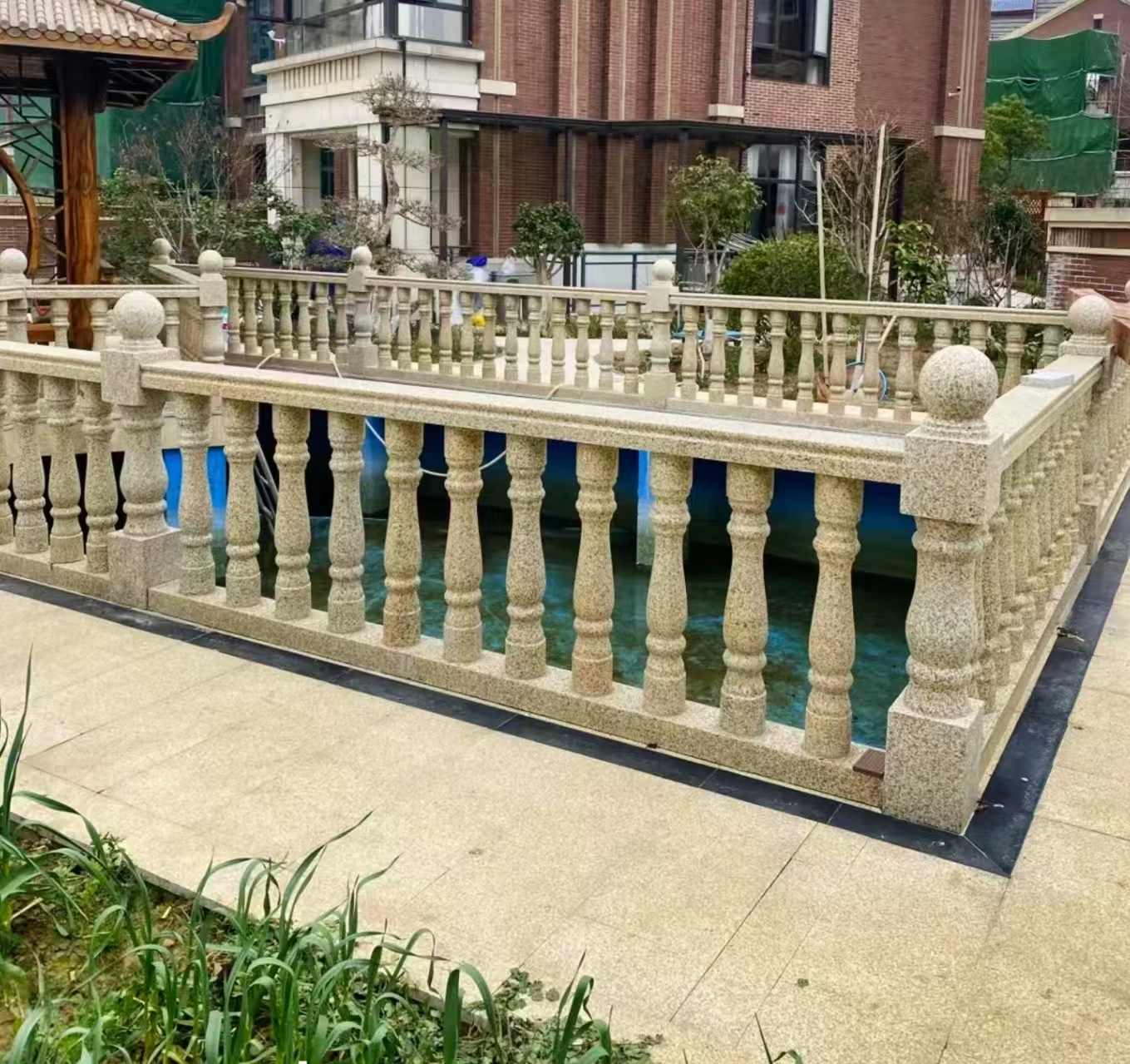 河源黄金麻花岗岩石材栏杆，扶手，将军柱，花瓶柱