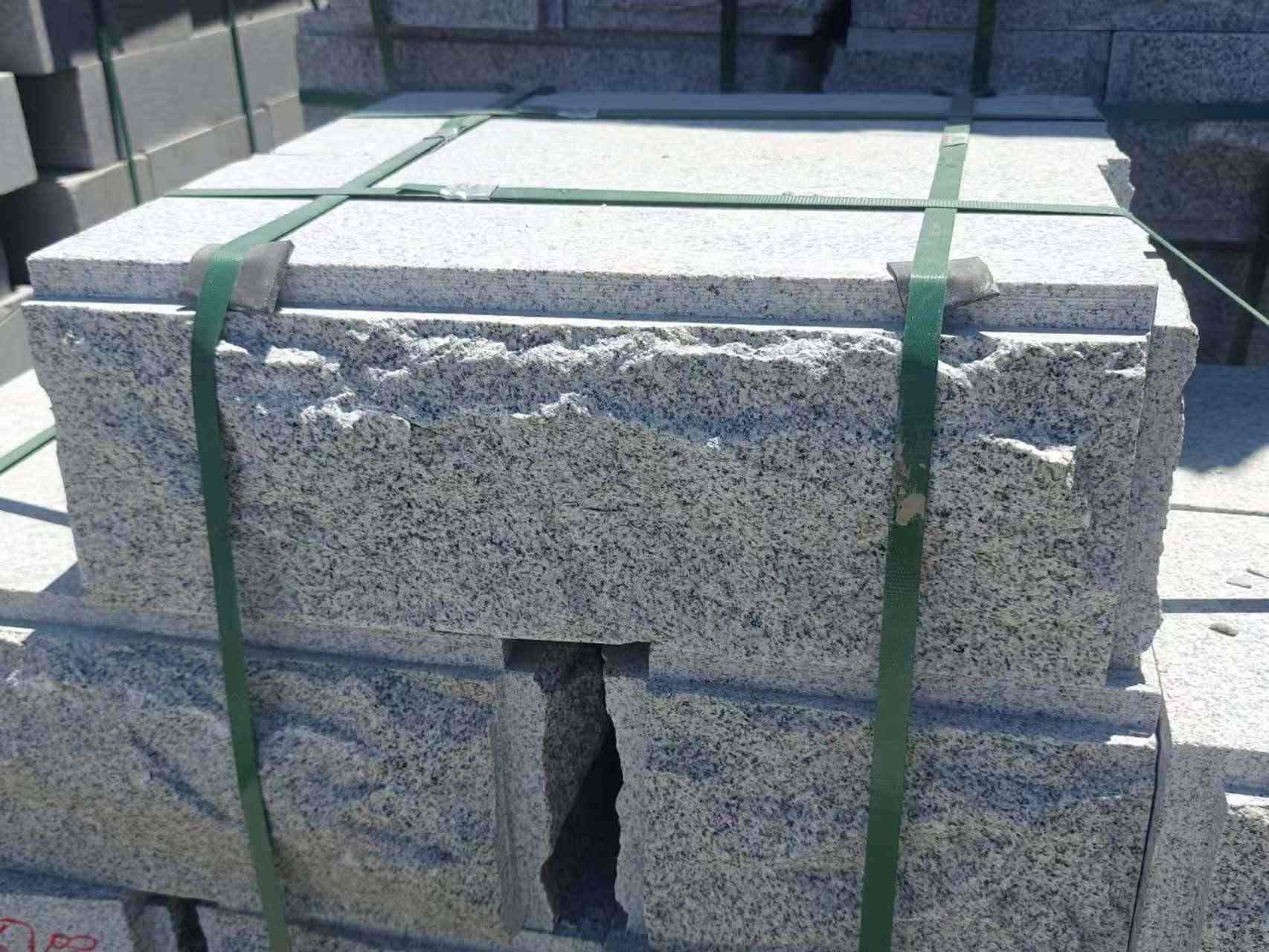 河源 芝麻白花岗岩自然面成品