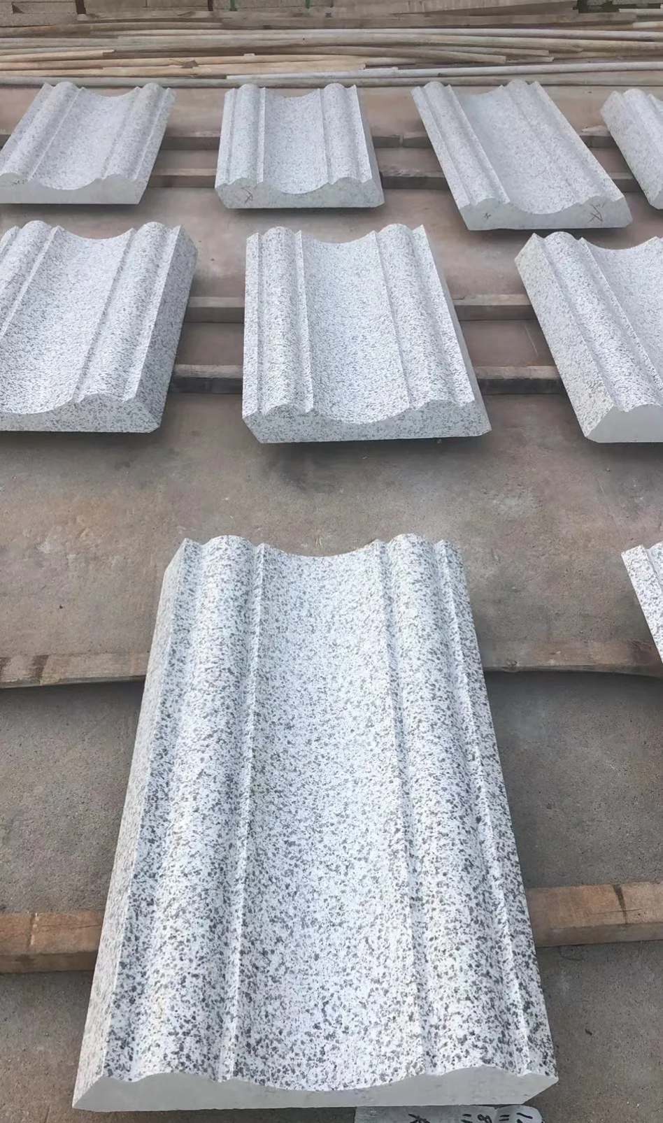 河源 白麻花岗岩光面别墅线条