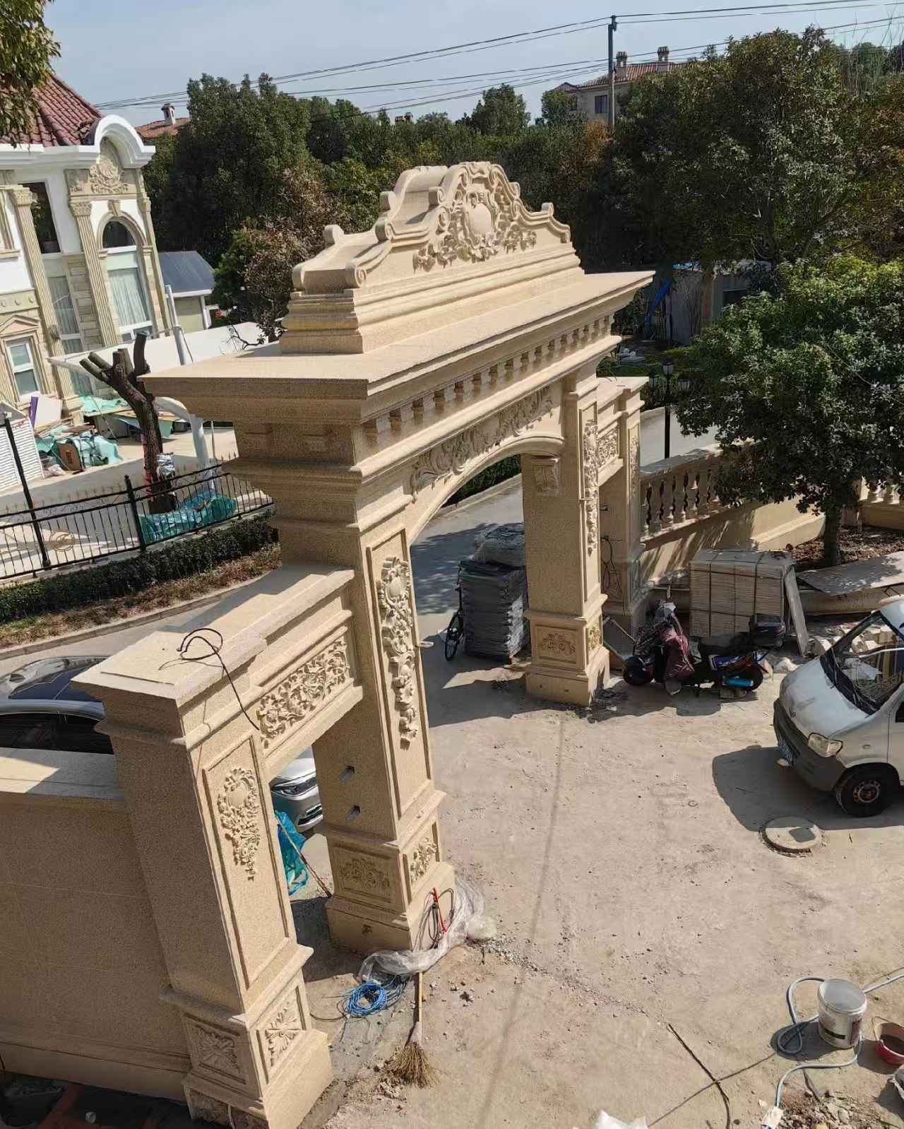 河源 黄金麻荔枝面花岗岩别墅门楼