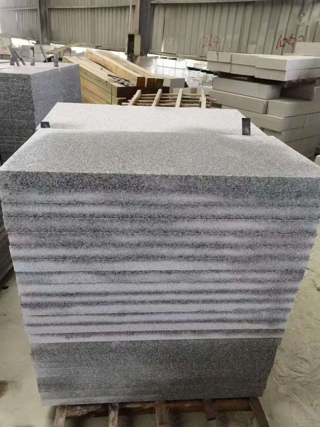 河源 芝麻白5公分火烧地铺成品，900*400，规格可定制