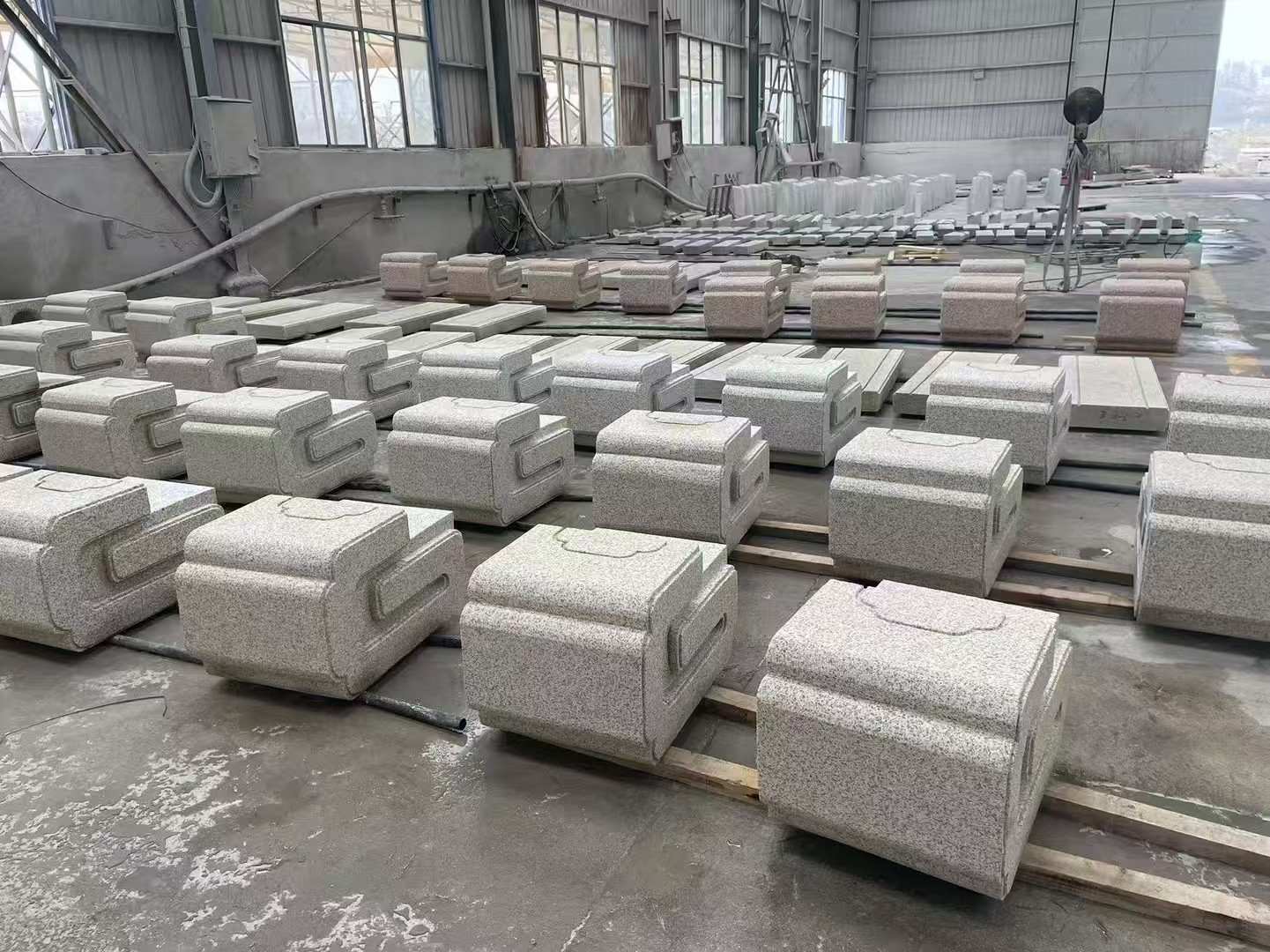 河源 白麻花岗岩异形加工-石凳，坐凳