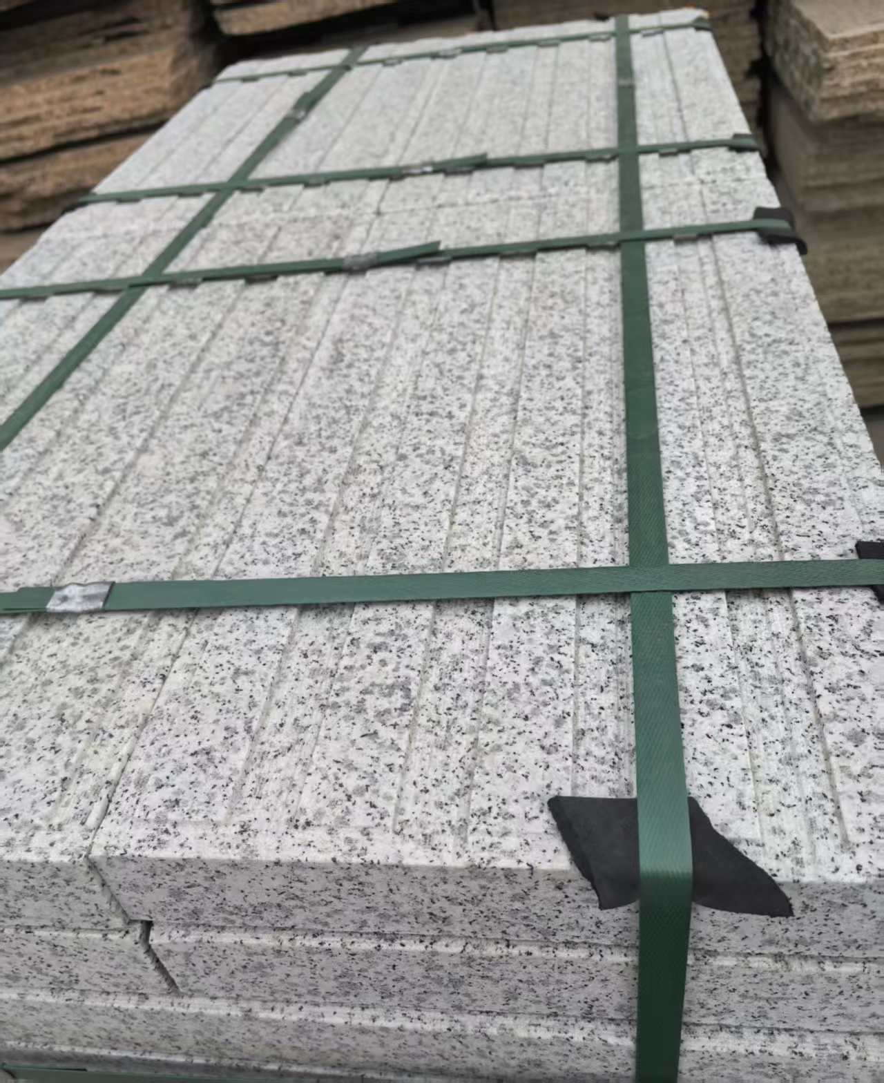 河源 白麻花岗岩直行盲道石，盲条，地铺石