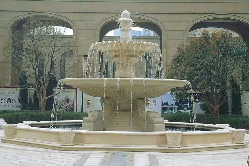 河源 黄金麻花岗岩异型加工——户外庭院石雕流水喷泉